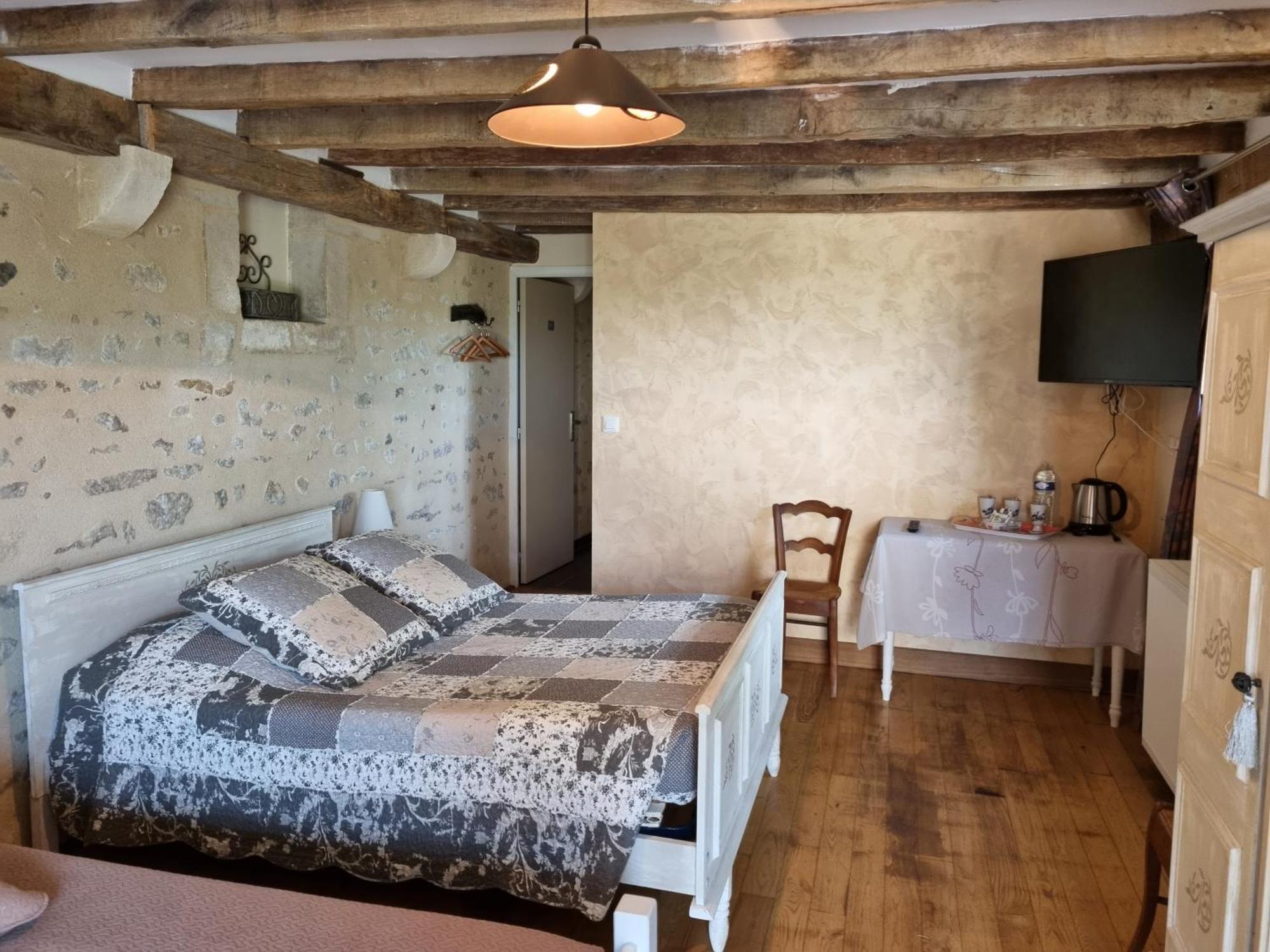 Domaine De La Rue Bed and Breakfast La Berthenoux Eksteriør billede